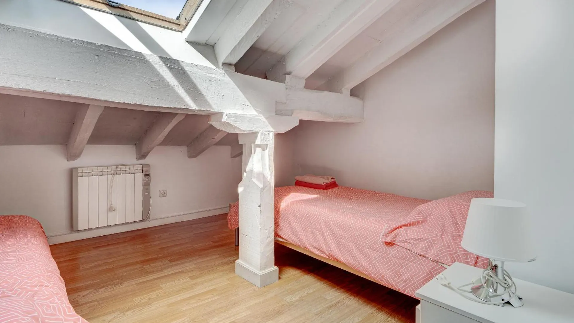 Preciosa Buhardilla En Hondarribia Centro Apartment
